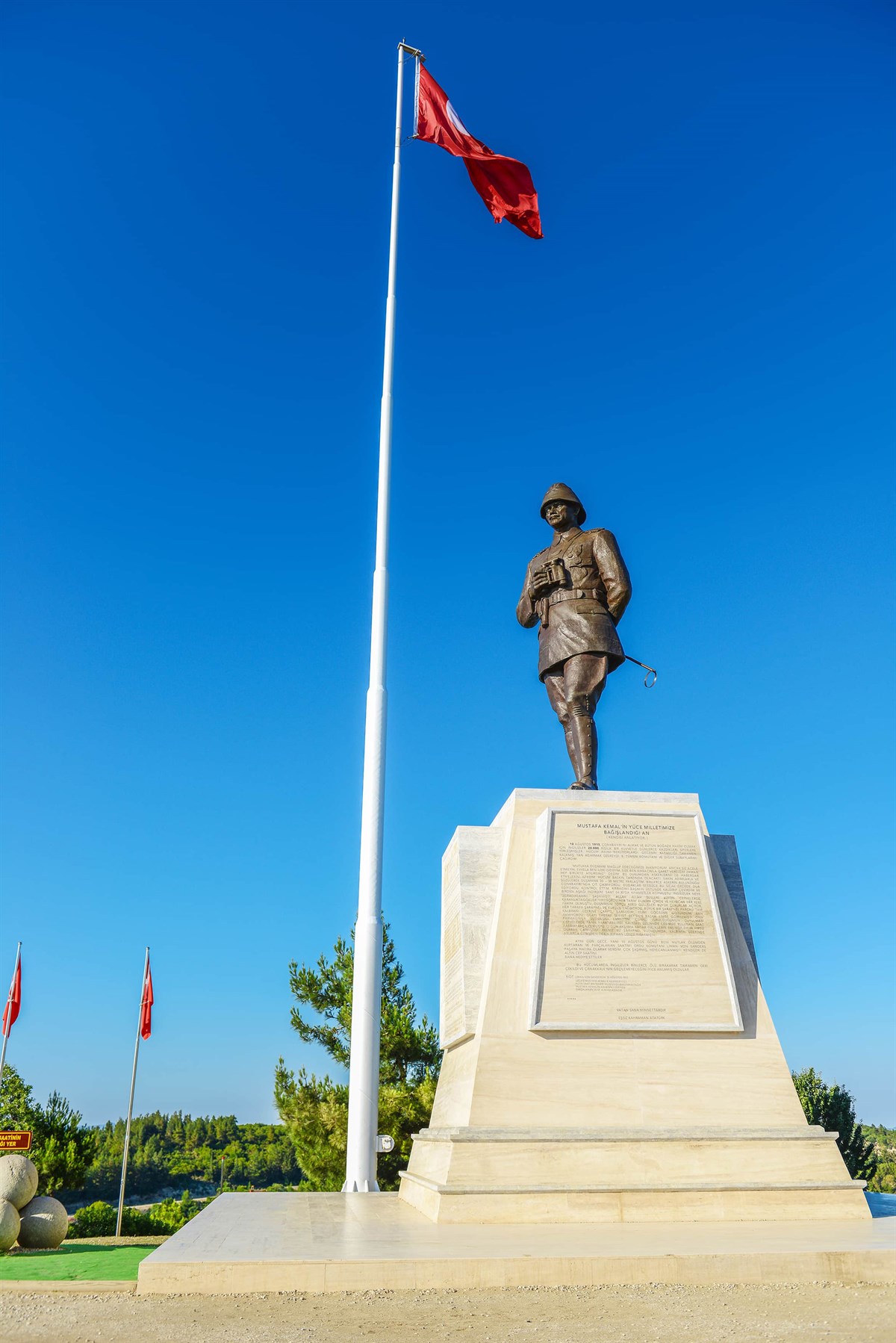 Conkbayırı Atatürk Zafer Anıtı