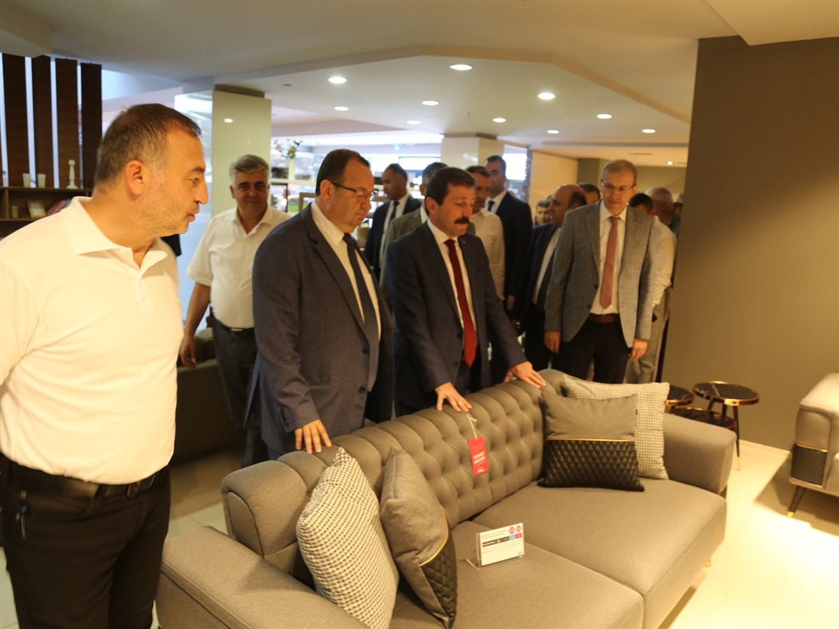 turkiye ve canakkale nin mobilya sektorunun gururu dogtas a istihdama katki ziyareti